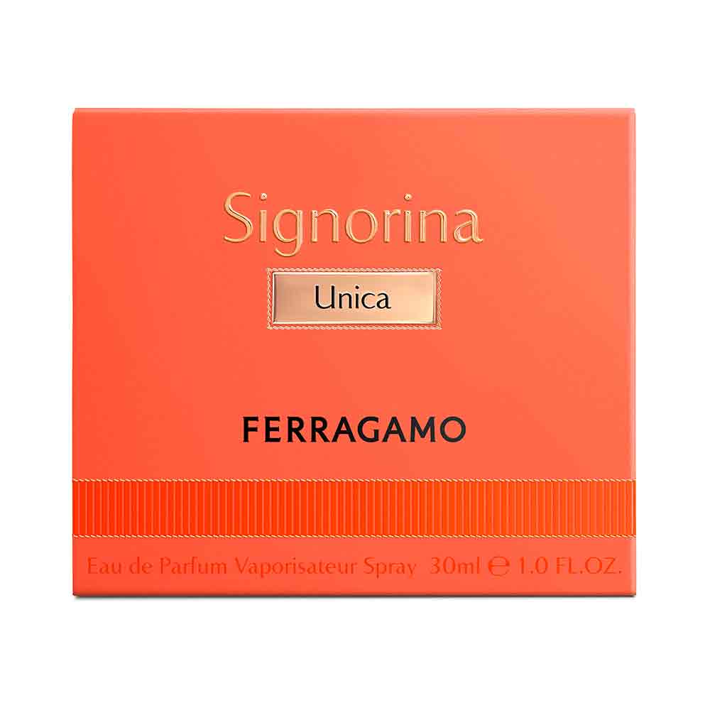 シニョリーナ ウニカ オーデパルファム　30mL