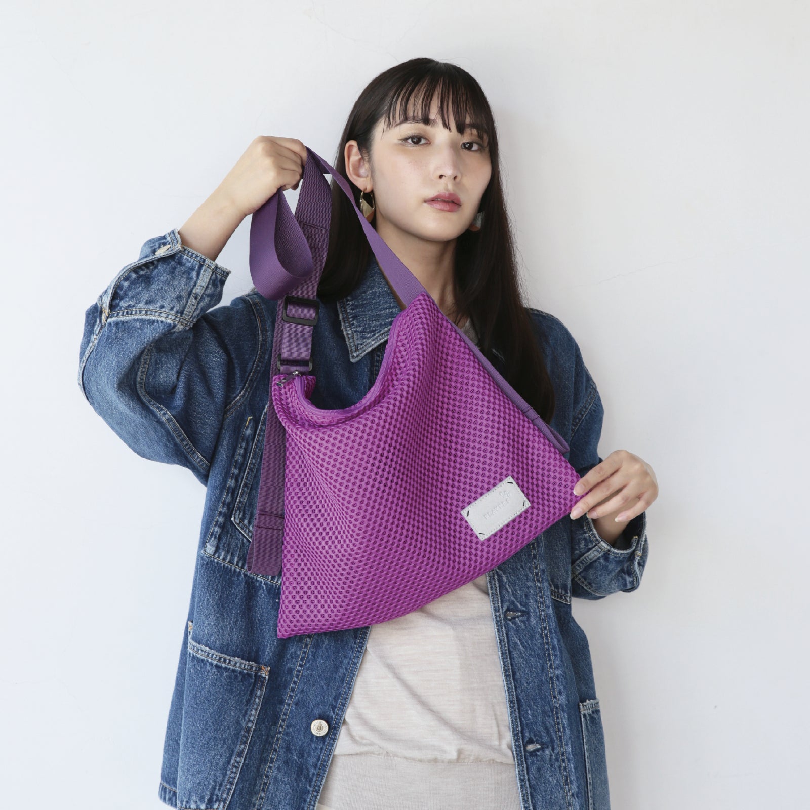 メッシュ カラーステッチショルダーM 　パープル