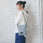 エアメッシュレクタングルショルダー 　グレー
