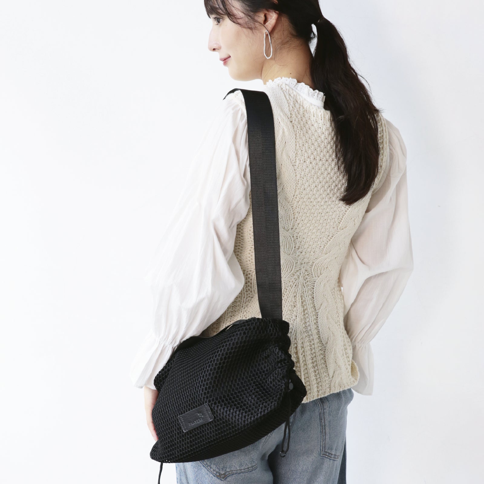 メッシュドロストショルダ－　Ｓ  　ブラック