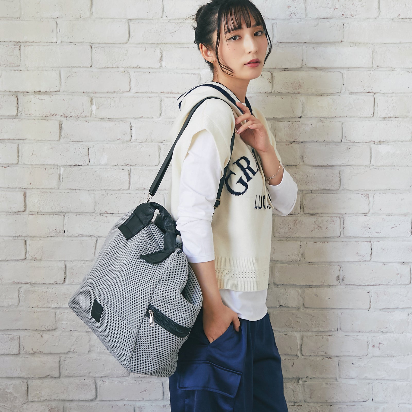 エアメッシュ２ｗａｙボストン  　グレー